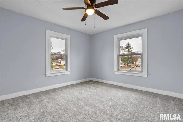 $120,000 | 1529 East Edwards Street, Springfield, IL 62703
