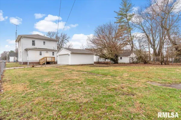 $120,000 | 1529 East Edwards Street, Springfield, IL 62703