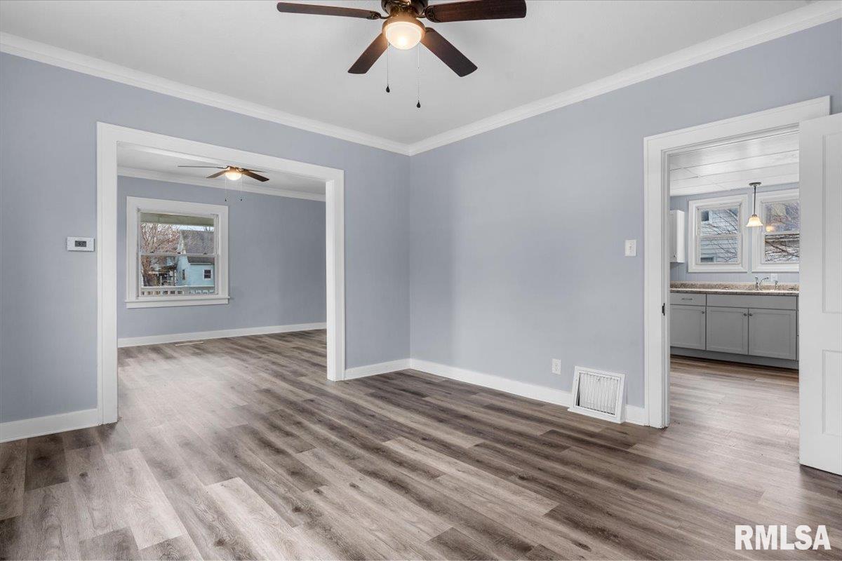 1529 East Edwards Street Springfield, IL 62703 - Photo 7 of 21