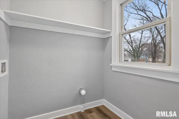 $120,000 | 1529 East Edwards Street, Springfield, IL 62703