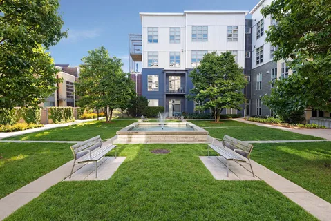 $379,500 | 2840 Bryant Avenue South, Unit E303, Minneapolis, MN 55408