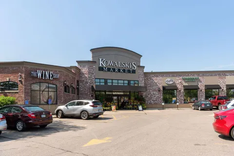 $379,500 | 2840 Bryant Avenue South, Unit E303, Minneapolis, MN 55408