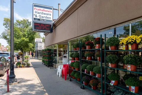 $379,500 | 2840 Bryant Avenue South, Unit E303, Minneapolis, MN 55408