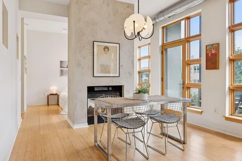 $379,500 | 2840 Bryant Avenue South, Unit E303, Minneapolis, MN 55408