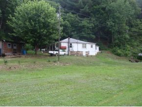 106 Stout Hollow Road Hampton, TN 37658 - Photo 3 of 8 Photo 3