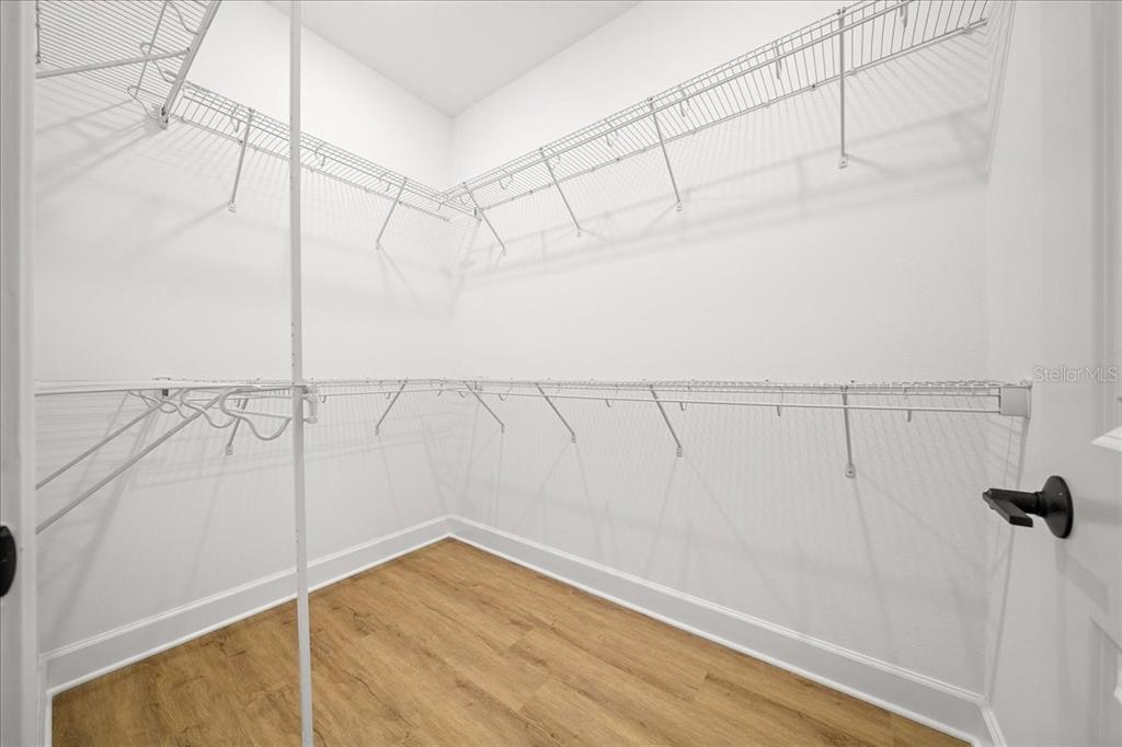 11088 Fulton Avenue Weeki Wachee, FL 34613 - Photo 20 of 63 a view of a room