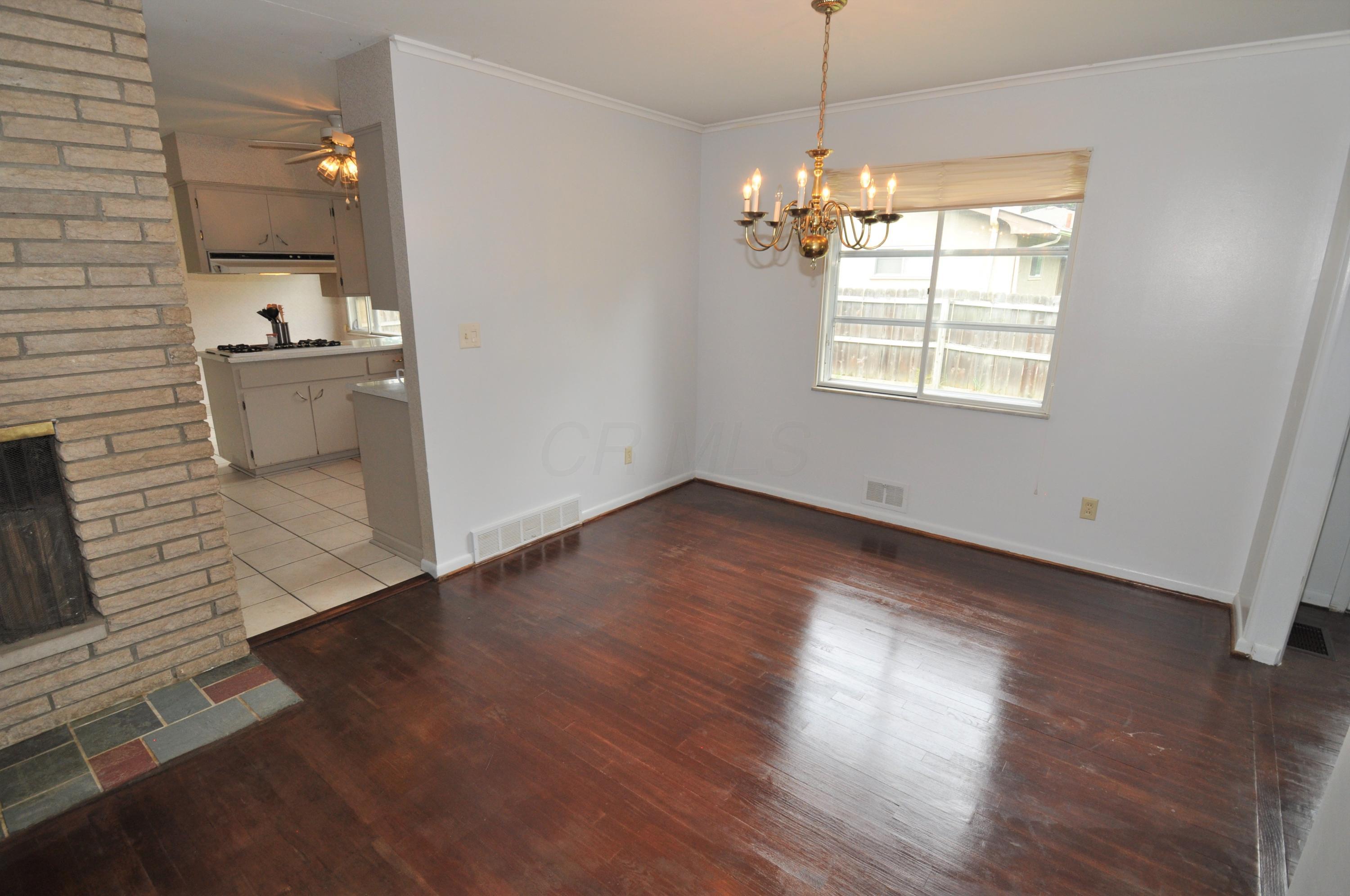 2362 Middlesex Road Columbus, OH 43220 - Photo 14 of 31
