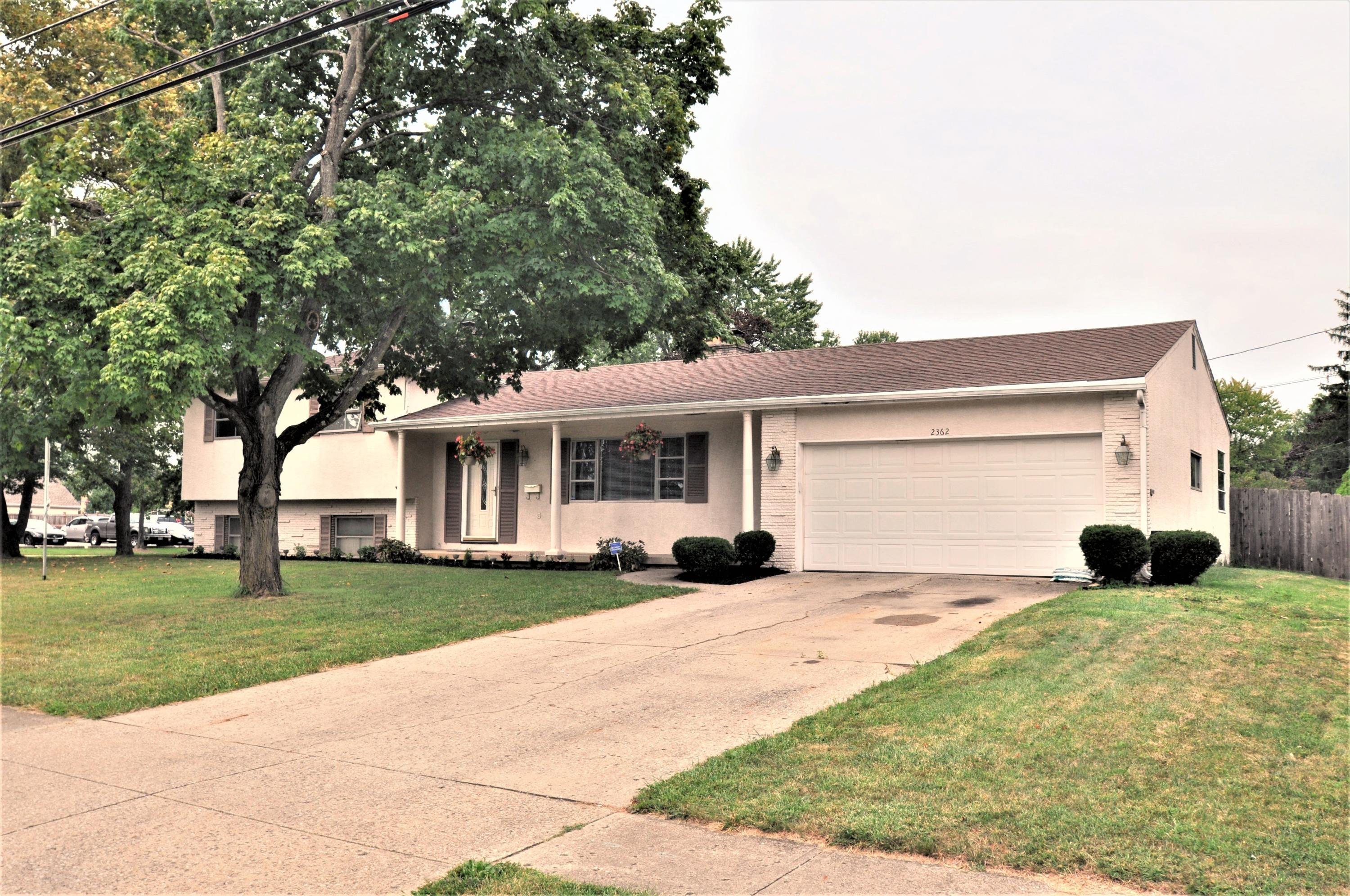 2362 Middlesex Road Columbus, OH 43220 - Photo 2 of 31