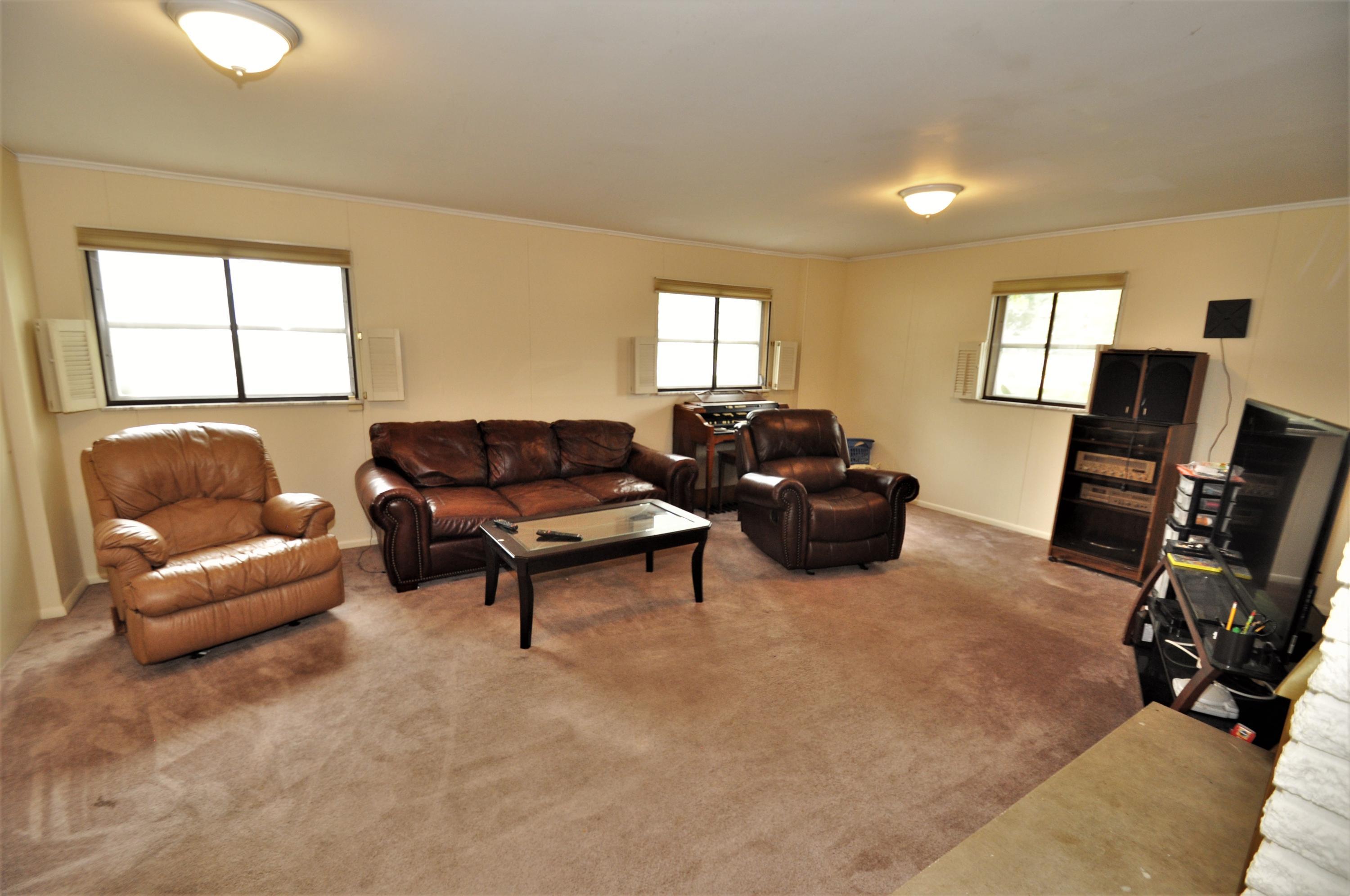 2362 Middlesex Road Columbus, OH 43220 - Photo 29 of 31