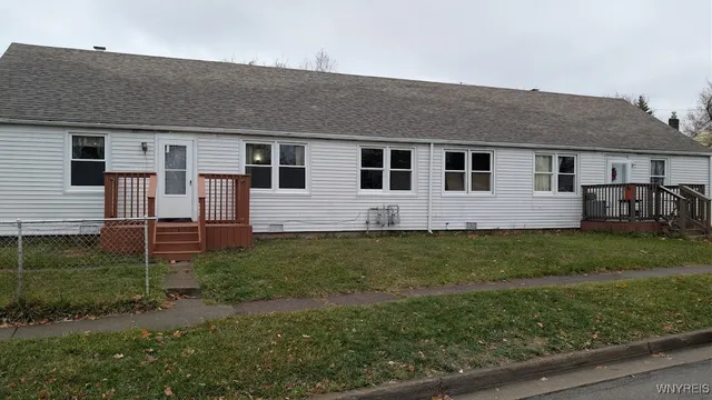 $219,900 | 18 Pyle Court, Unit 14, Tonawanda, NY 14150