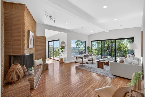 $1,200,000 | 3937 Orangewood Drive, Fair Oaks, CA 95628