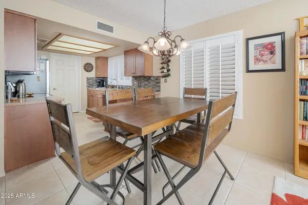 $2,300 | 19702 North 98th Lane, Peoria, AZ 85382