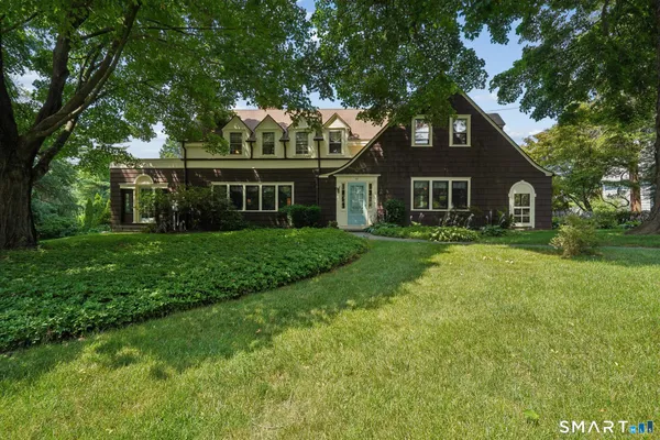 $1,099,000 | 37 Bettswood Road, Norwalk, CT 06851