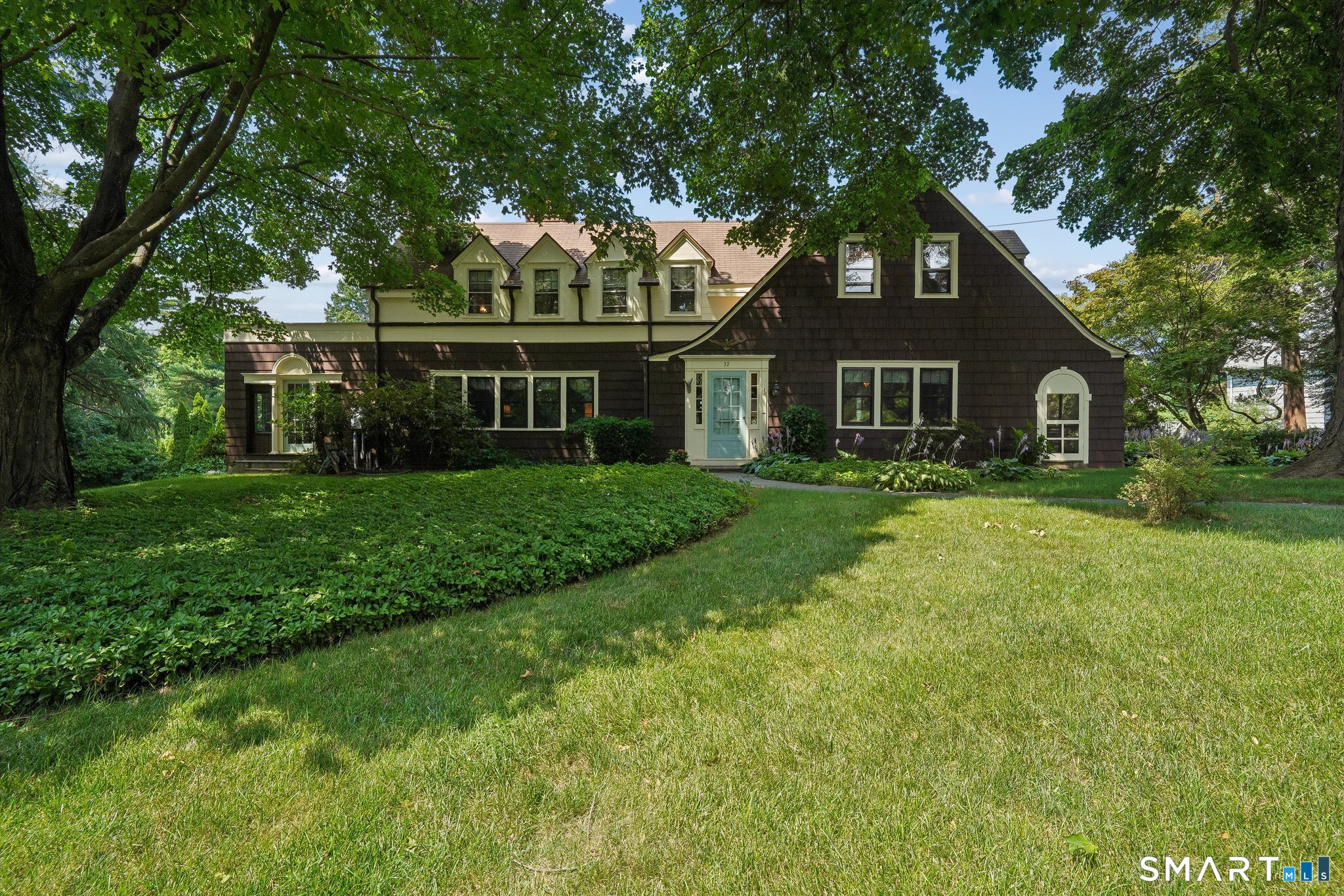 37 Bettswood Road Norwalk, CT 06851 - Photo 1 of 29