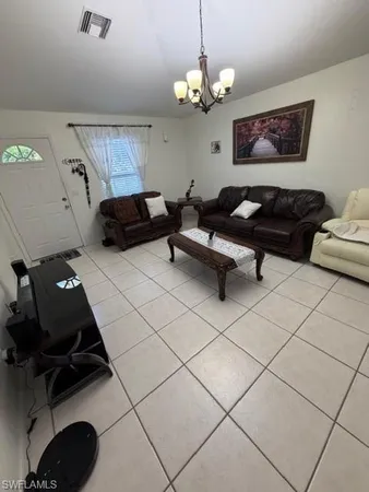 $1,095,000 | 2779 Tropicana Boulevard, Naples, FL 34116