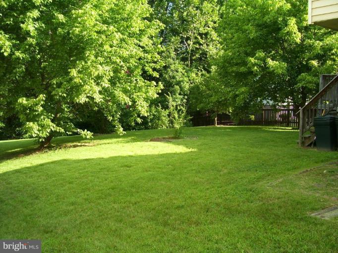 82 Yew Road Essex, MD 21221 - Photo 30 of 30 Exterior #4