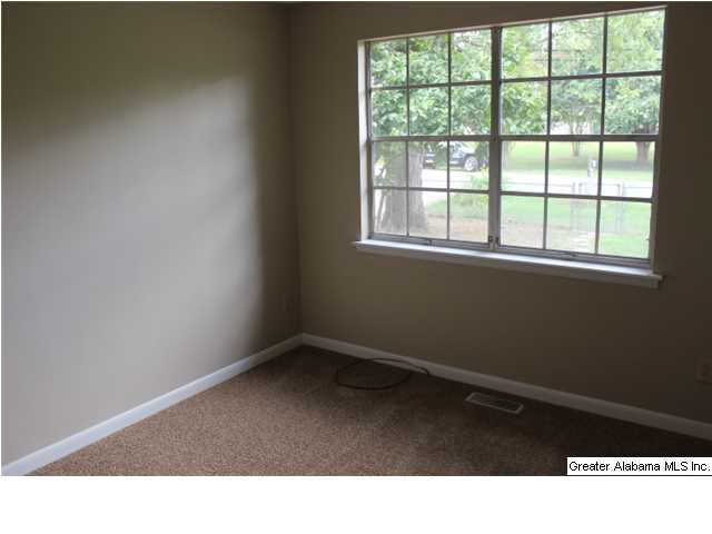 1924 Heritage Road Moody, AL 35004 - Photo 14 of 15