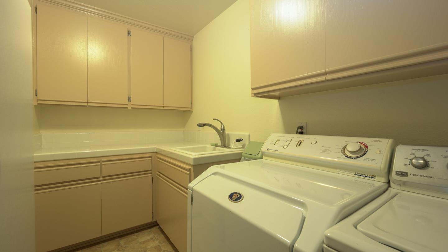 425 Meadow Road Aptos, CA 95003 - Photo 39 of 72 Gallery Image 39