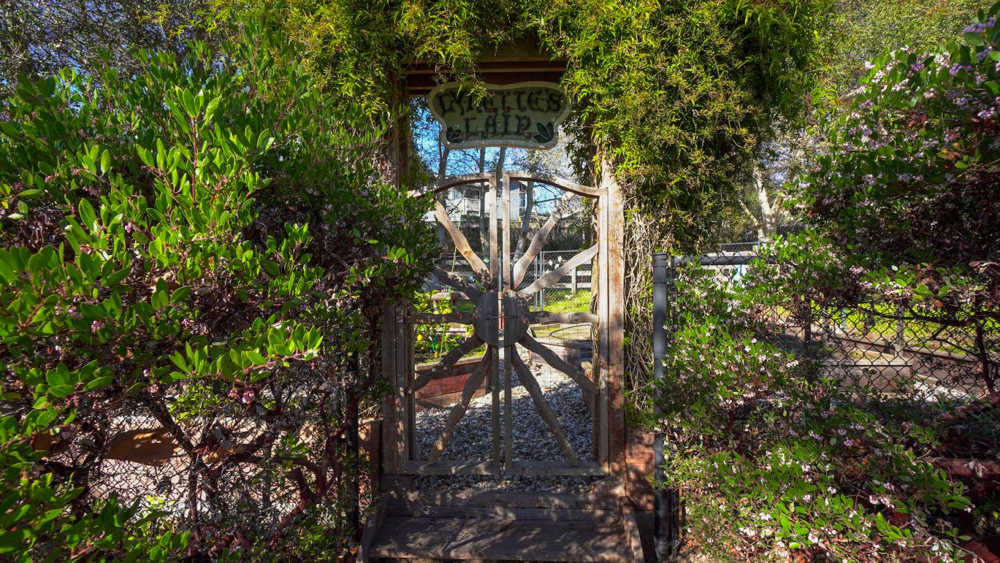 425 Meadow Road Aptos, CA 95003 - Photo 46 of 72 Gallery Image 46