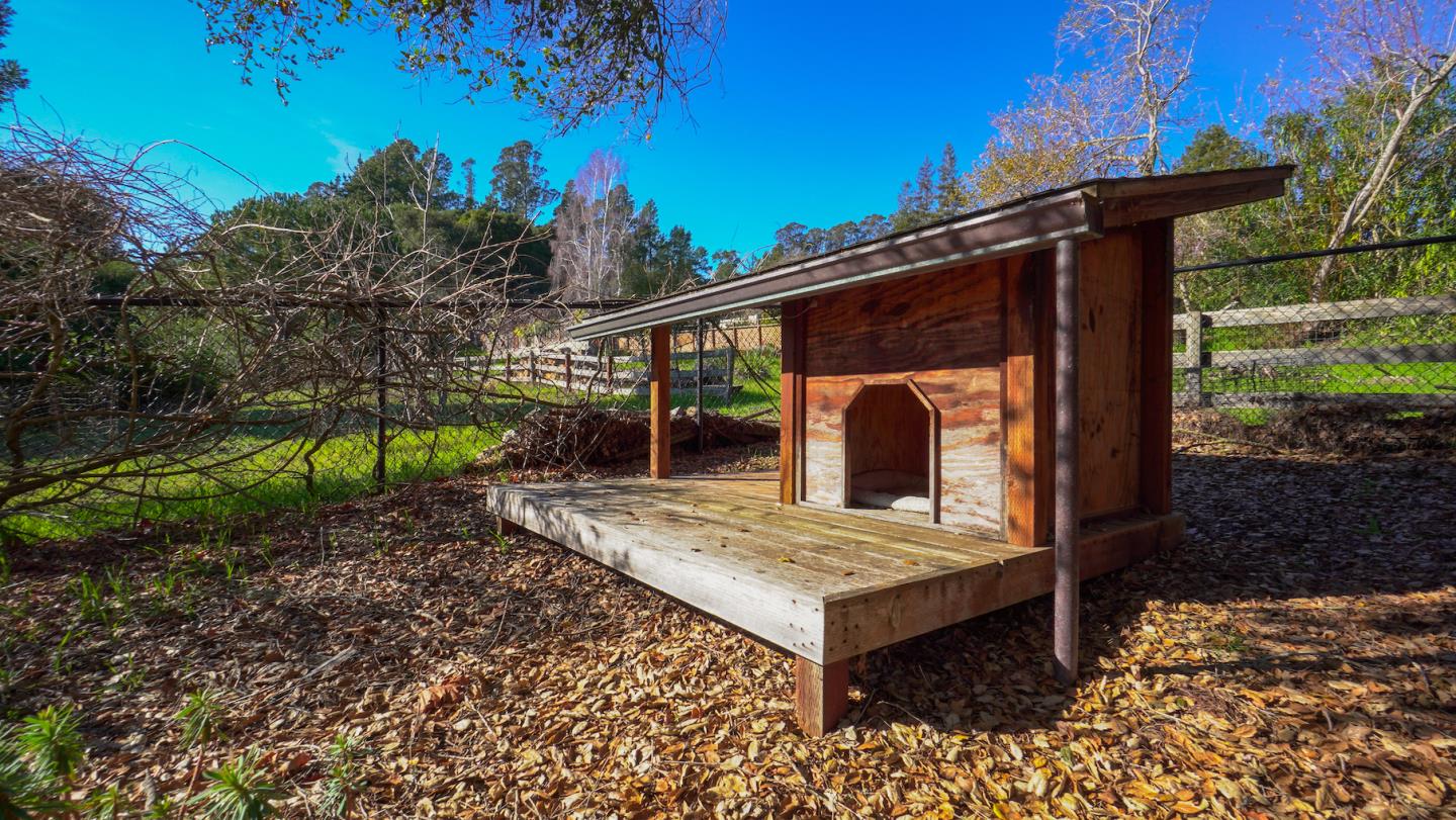 425 Meadow Road Aptos, CA 95003 - Photo 49 of 72 Gallery Image 49