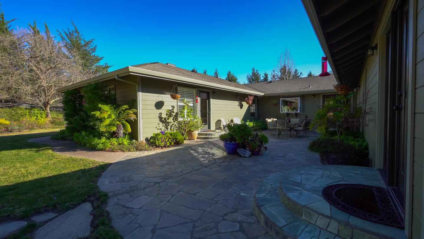 425 Meadow Road Aptos, CA 95003 - Photo 53 of 72 Gallery Image 53