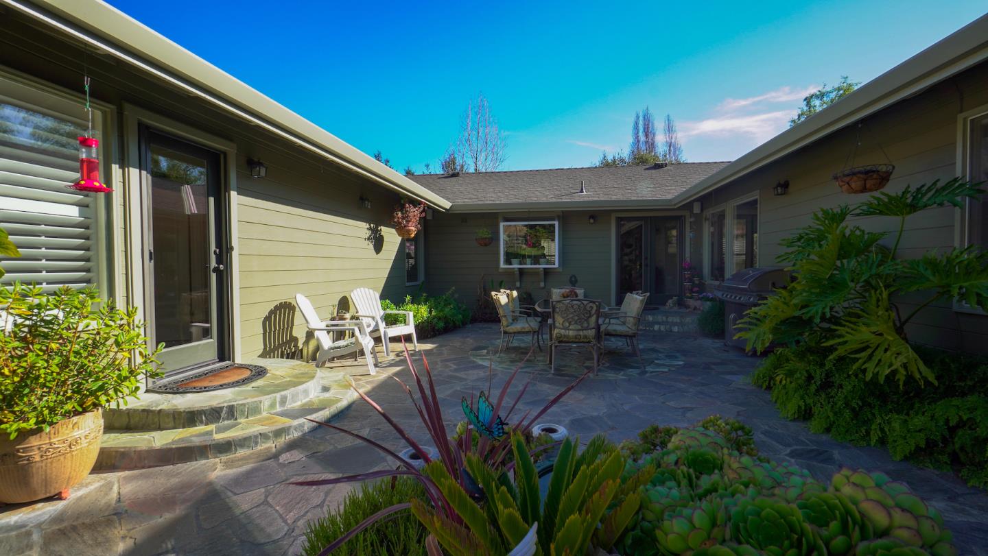 425 Meadow Road Aptos, CA 95003 - Photo 54 of 72 Gallery Image 54