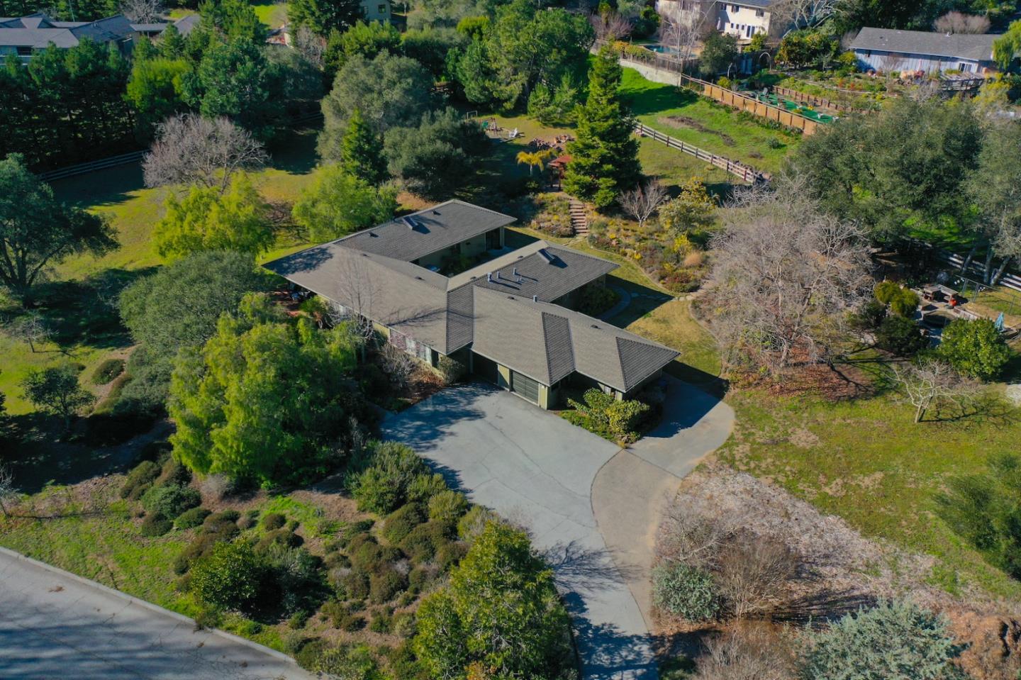 425 Meadow Road Aptos, CA 95003 - Photo 67 of 72 Gallery Image 67