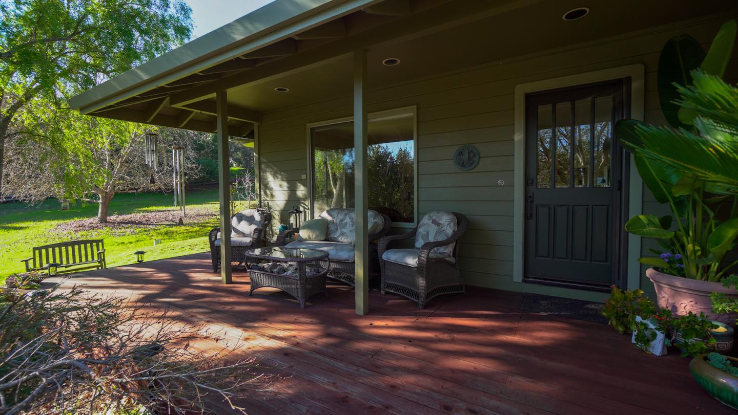 425 Meadow Road Aptos, CA 95003 - Photo 8 of 72 Gallery Image 8