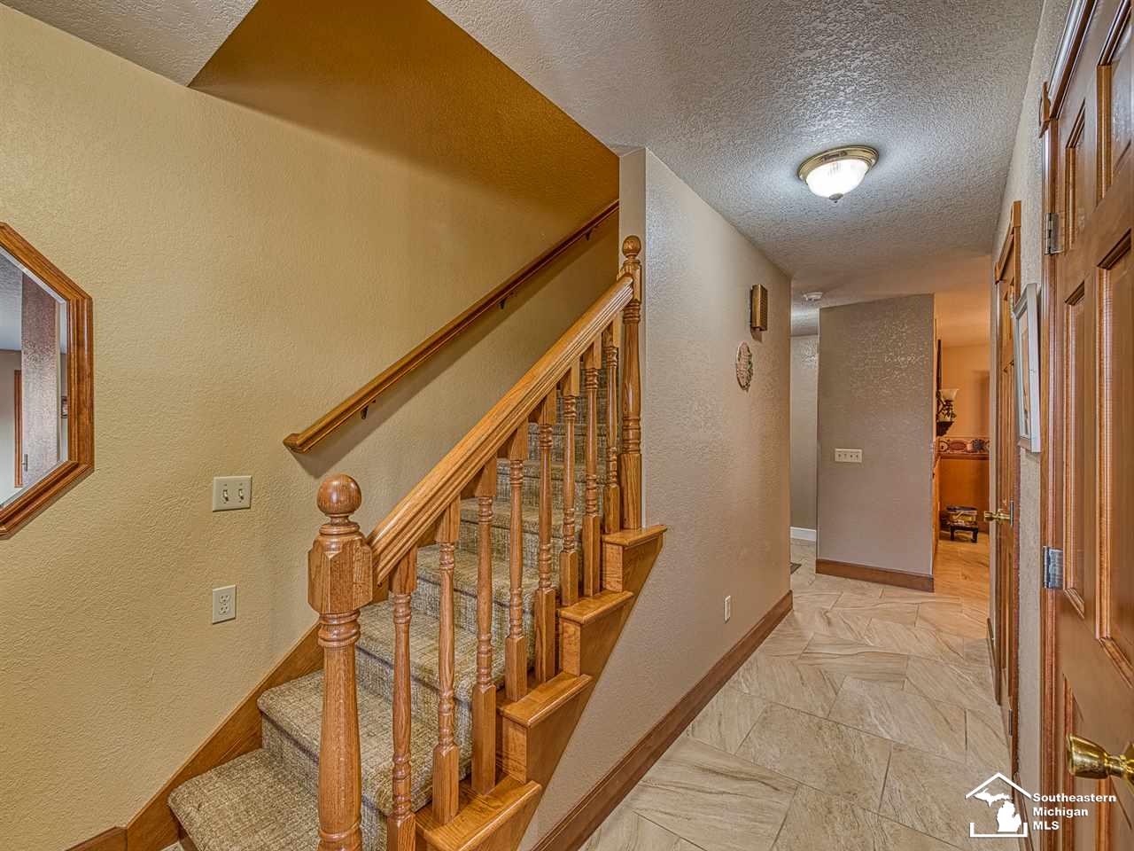 14530 Dixon Road Dundee, MI 48131 - Photo 10 of 31 Gallery Image 10