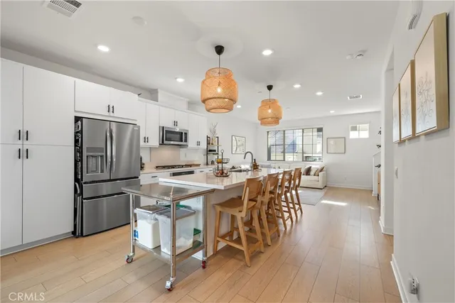 $649,900 | 2142 Emerald Grotto, Upland, CA 91786