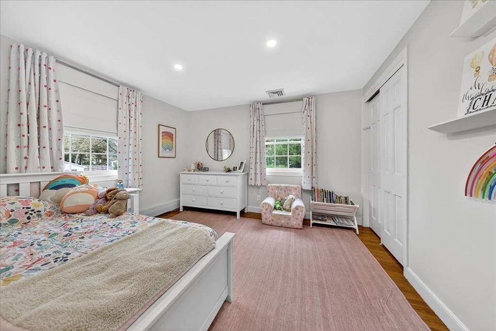 75 Brewster Road Cohasset, MA 02025 - Photo 18 of 35