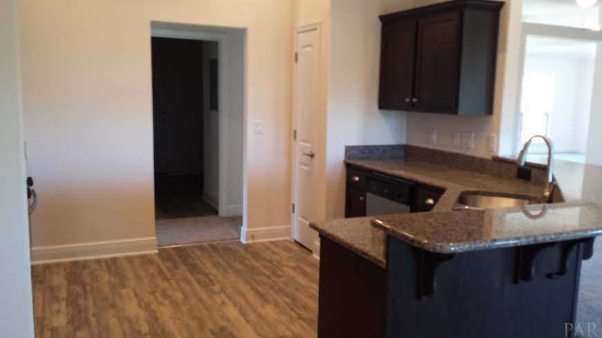 958 Perdido Road Cantonment, FL 32533 - Photo 5 of 16