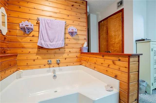 $479,000 | 21 Elmwood Court, Destrehan, LA 70047