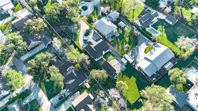 $479,000 | 21 Elmwood Court, Destrehan, LA 70047