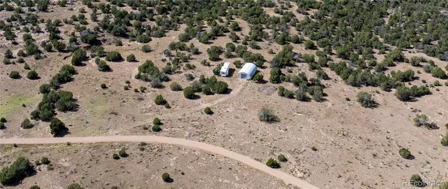 a view of a sky view