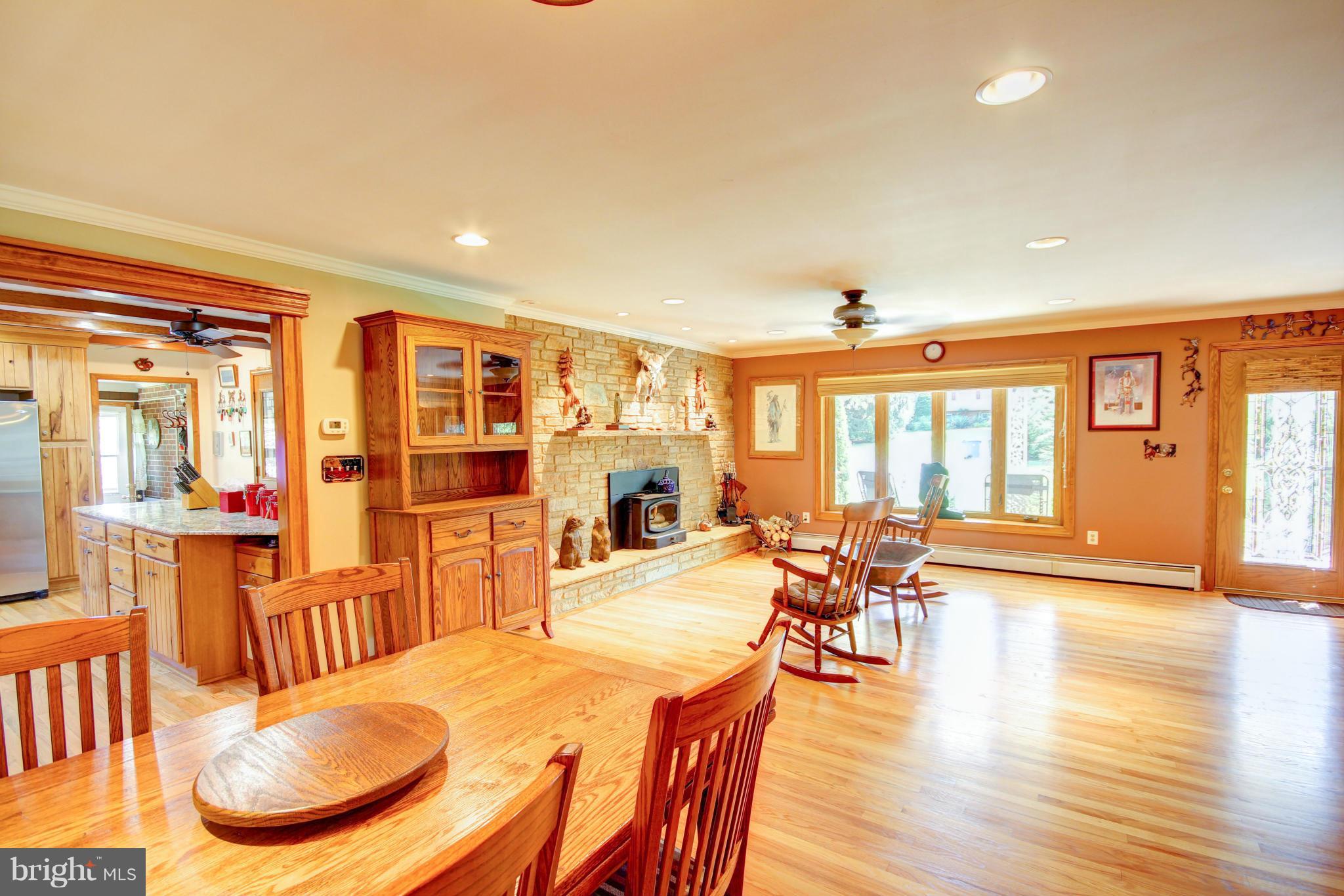 5340 Wendy Road Sykesville, MD 21784 - Photo 30 of 30 Hardwood, Open floorplan