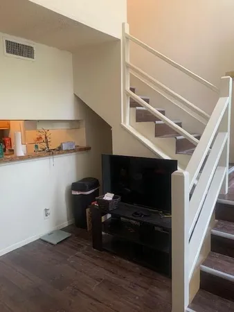 $1,175 | 912 West 22nd 1/2 Street, Unit F, Austin, TX 78705