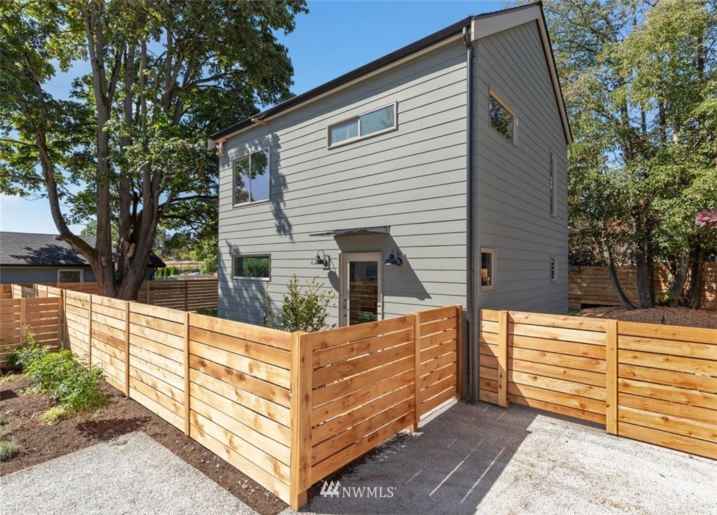 9443 5th Avenue Southwest, Unit B Seattle, WA 98106 - Photo 1 of 27