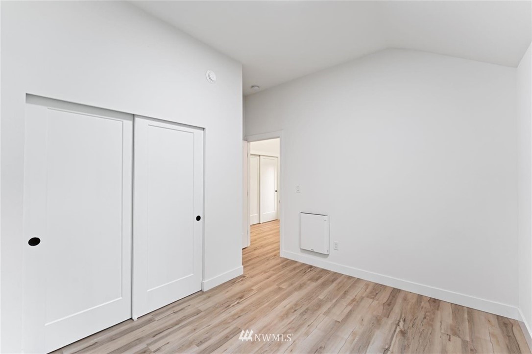 9443 5th Avenue Southwest, Unit B Seattle, WA 98106 - Photo 20 of 27