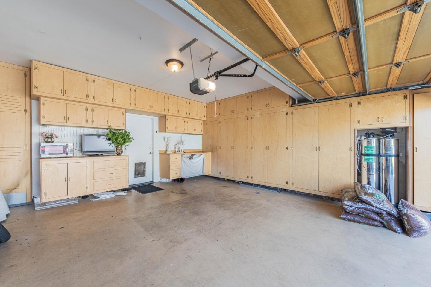 25215 Azalea Court Salinas, CA 93908 - Photo 45 of 48 a view of a storage & utility room