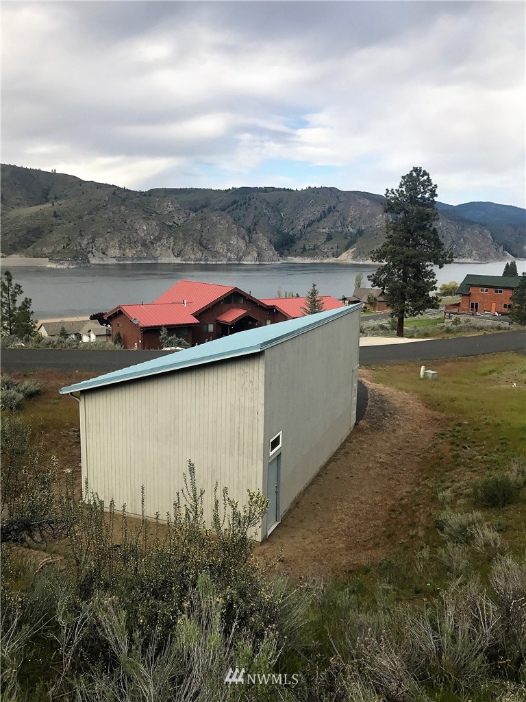 16540 Whitelaw Road East Wilbur, WA 99185 - Photo 3 of 13 Gallery Image 3
