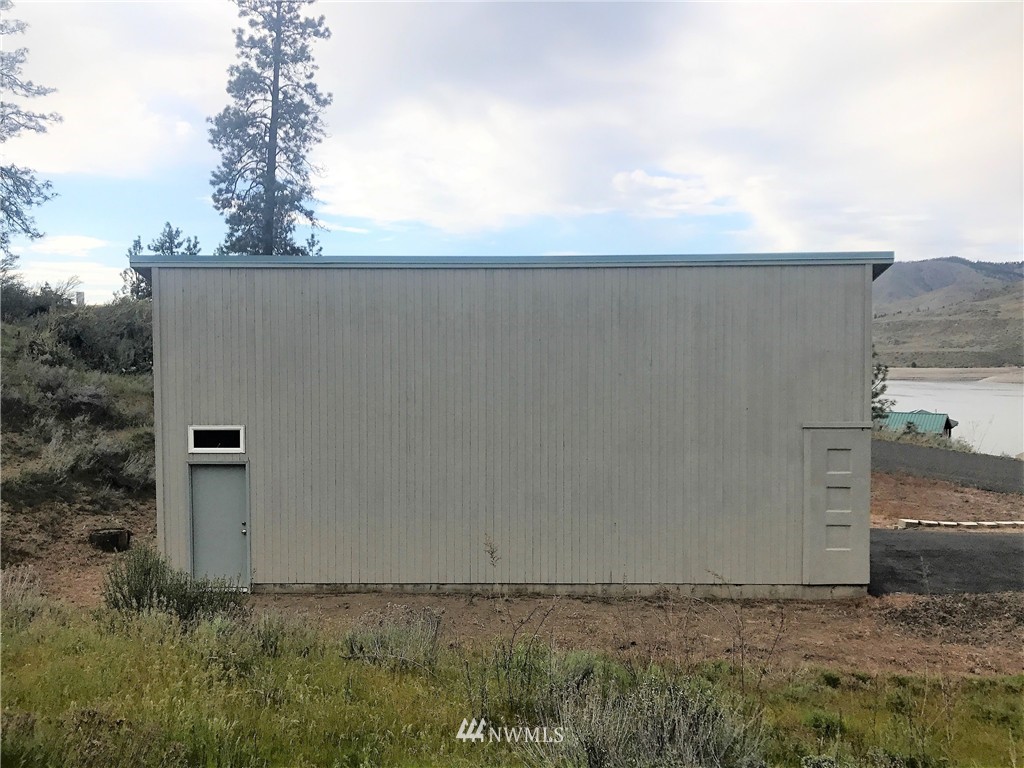 16540 Whitelaw Road East Wilbur, WA 99185 - Photo 6 of 13 Gallery Image 6
