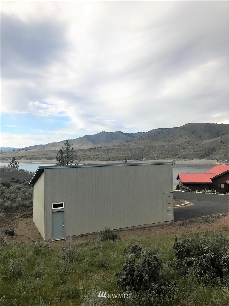 16540 Whitelaw Road East Wilbur, WA 99185 - Photo 7 of 13 Gallery Image 7
