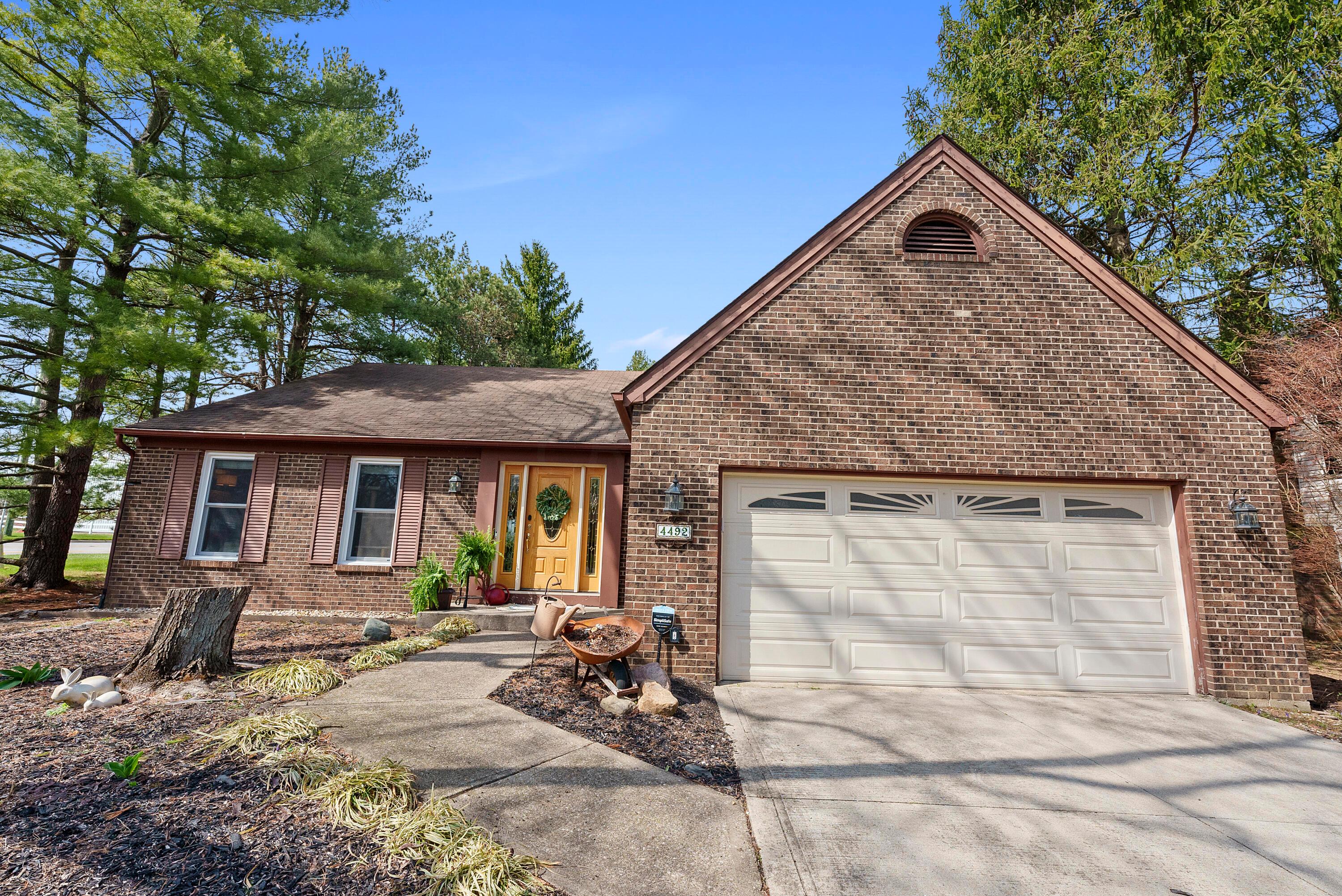 4492 Shire Mill Road Hilliard, OH 43026 - Photo 4 of 39 DSC01140