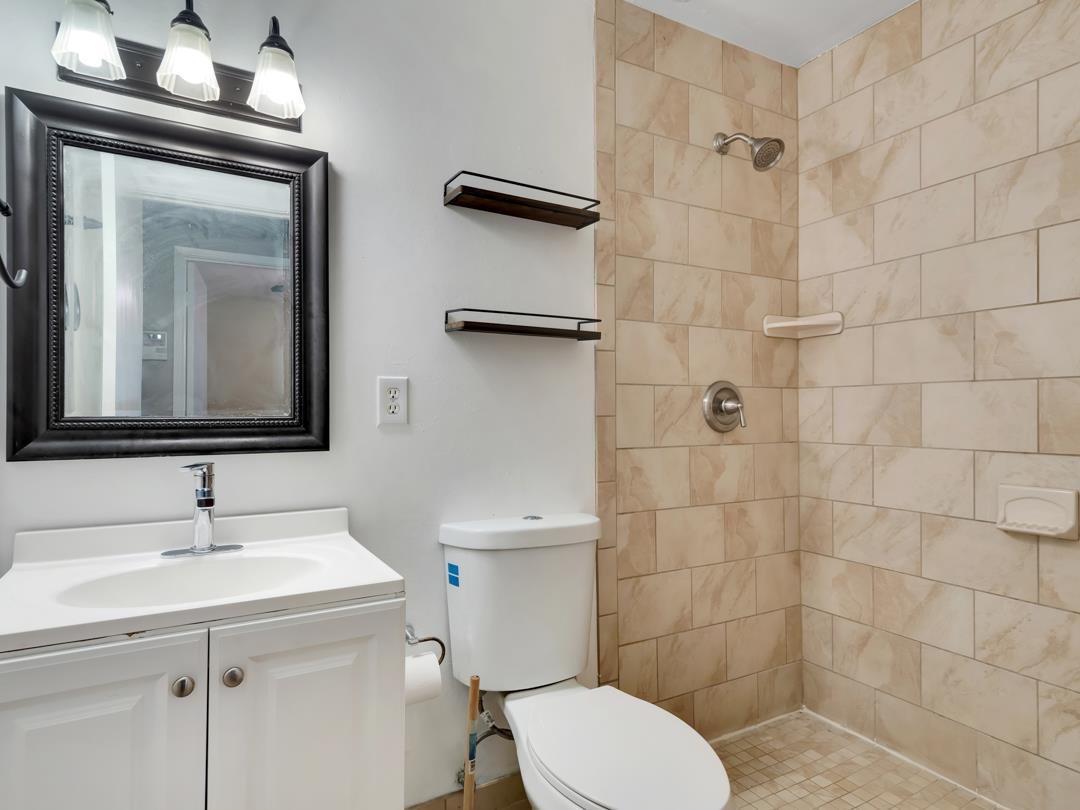 4117 Wiggington Road Tallahassee, FL 32303 - Photo 3 of 22