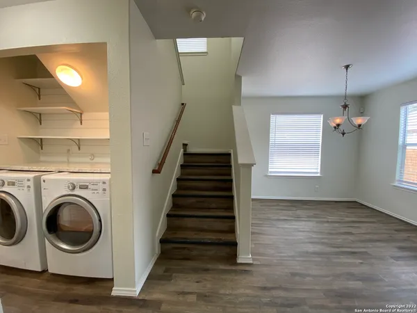 $1,950 | 373 Starling Creek, New Braunfels, TX 78130
