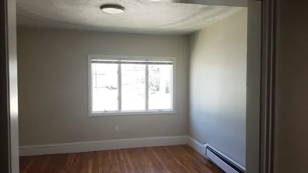 $2,650 | 178-180 Waverley Avenue, Unit 178, Watertown, MA 02472