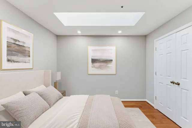 $225,000 | 13406 Shady Knoll Drive, Unit 13406, Silver Spring, MD 20904