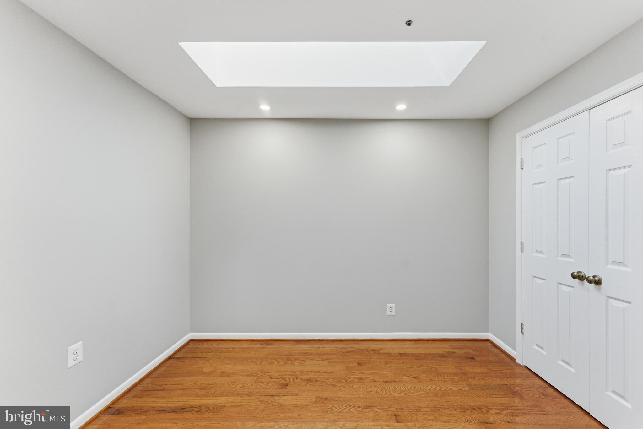 13406 Shady Knoll Drive, Unit 305 Silver Spring, MD 20904 - Photo 31 of 37 a view of a room