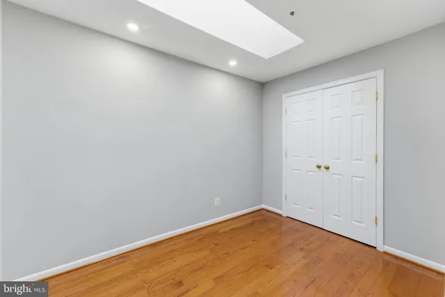 $225,000 | 13406 Shady Knoll Drive, Unit 13406, Silver Spring, MD 20904